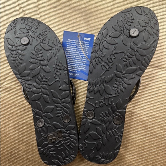 Scott Arch Support Slippers - Picture 6 of 6